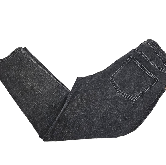 H&M Stonewashed Black‎ Denim Mom Jeans Tapered Leg Size 12 Women's L19 - Picture 11 of 11